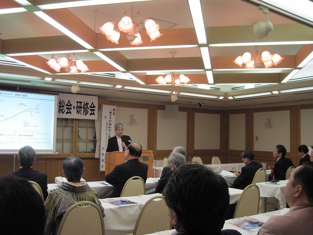 中野　盛さんの講演「省エネの進め方と具体的な方策」
